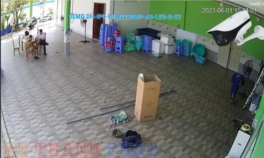  Camera  Dùng Bộ Lắp Đặt Camera Cho Nhà Vườn